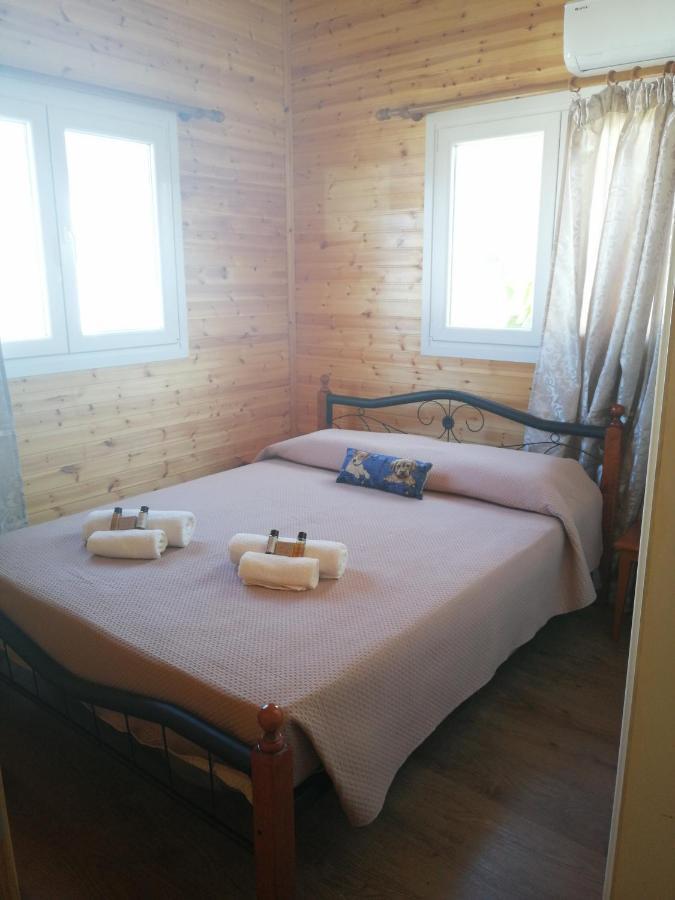 Wooden apartment , Agia Marina Chrysochous Kato Yialia Buitenkant foto
